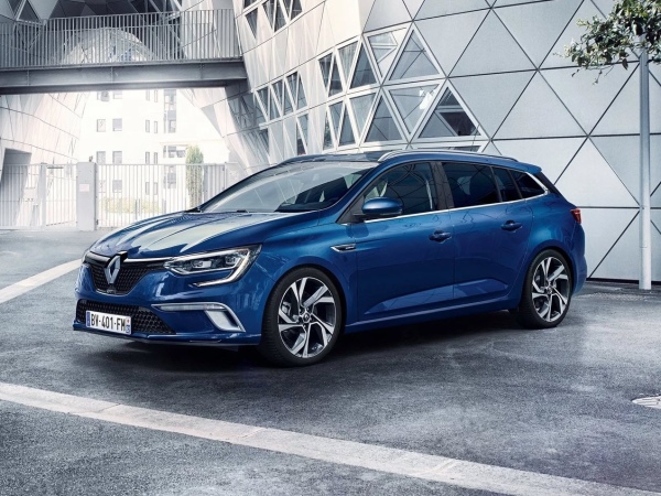 Renault Universal